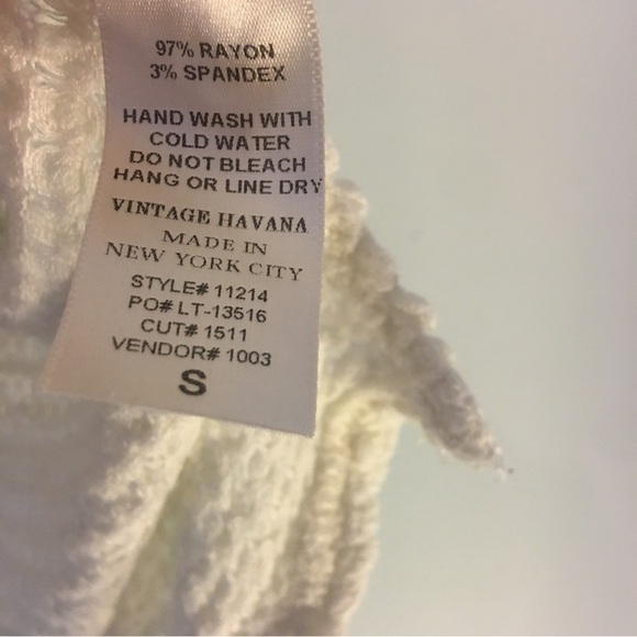 Horseshoe Design Lightweight Loose Fitting Light Gray Tank Top Size Small - Picture 7 of 7